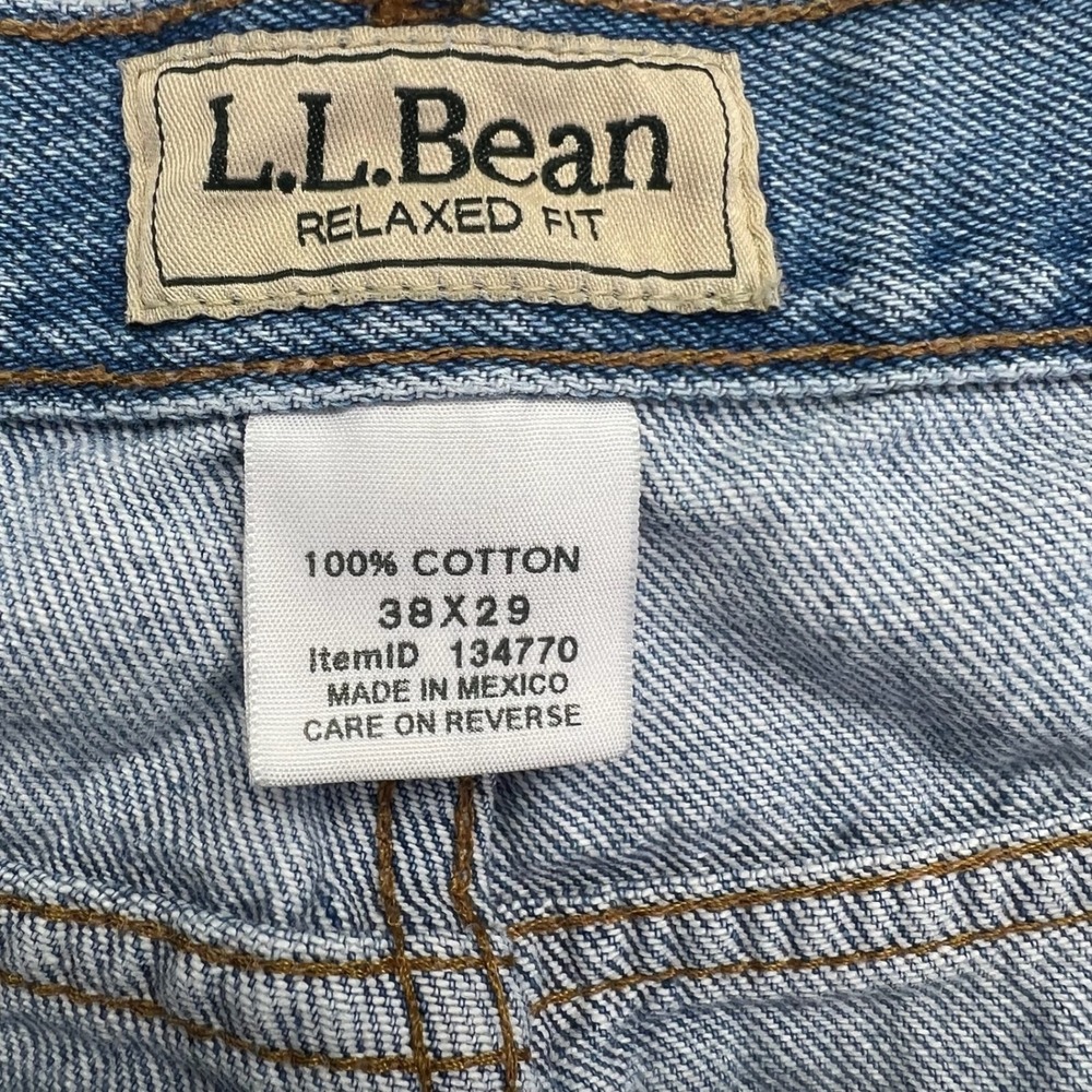 LL Bean Relaxed Fit Jeans Mens 38x29 Medium Wash Blue 100% Cotton 134770 - Picture 3 of 9